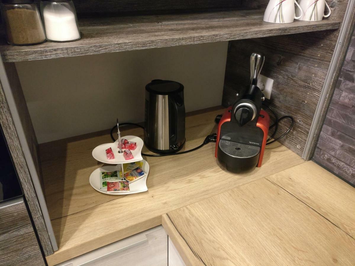 Prater & Center Apartment Mit Eigener Terrasse Виена Екстериор снимка